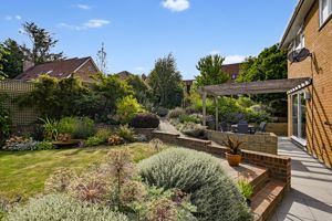 Photo 21- click for photo gallery